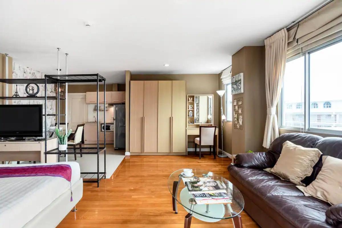 Nara Suite Residence Bangkok Exterior photo