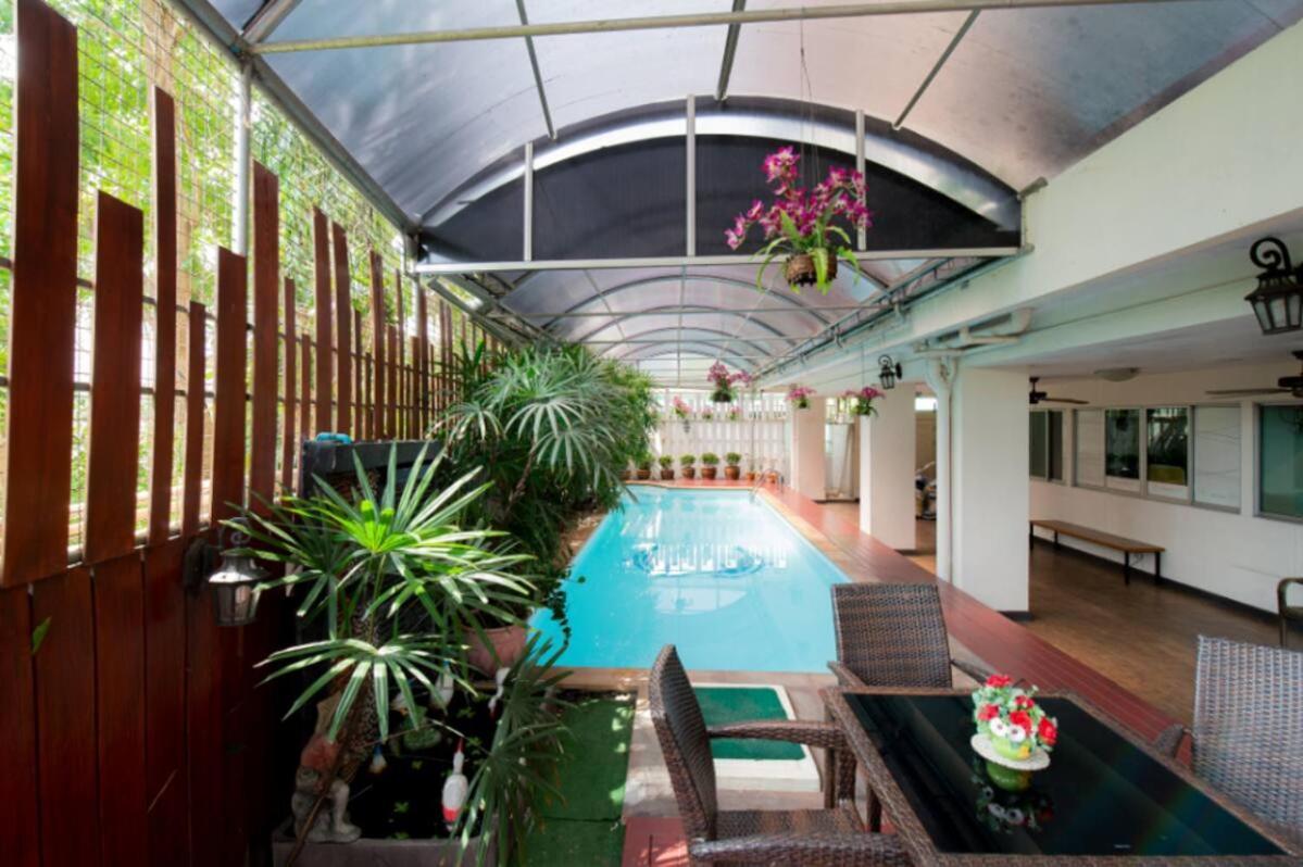 Nara Suite Residence Bangkok Exterior photo